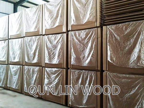 Poplar wood